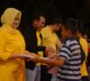 Lury Elza Alex Bagikan Sertifikat Bertandatangan Ronaldinho