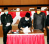 Plt Ketua DPRD Tandatangani Usulan Pengangkatan Plt Bupati Muara Enim Menjadi Bupati Definitif