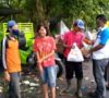 PWI Lahat Bagikan Sembako kepada Masyarakat