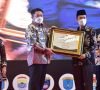 Pemkot Terima Penghargaan dari Gubernur