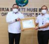 Bupati Muba Dapat Piagam Penghargaan dari BPJS Cabang Palembang