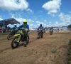 Ikuti Kejuaraan Open Grasstrack Championship, Ratusan Crosser Unjuk Gigi di Sirkuit Sehaluan OKUT