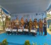Bupati Serahkan Bantuan Paket Ikan Siap Makan