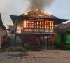 Diduga Kosleting Listrik, Rumah Pangung Ludes Terbakar