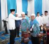Lepas 355 CJH Kloter Pertama Menuju Emberkasi Palembang, Bupati Enos Titip Do’a