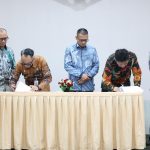 Bupati OKUT Dukung Penuh Pengoprasian Bandara Gatot Subroto jadi Bandara Komersil