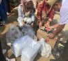 SDN 2 Embacang Baru Salurkan Bantuan Korban Banjir, Ajarkan Kepada Anak Rasa Sosial