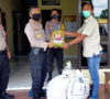 Dampak Covid-19, Ketua Poktan Suka Makmur Desa Jud 1 Bagikan Beras