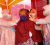 GLPS dan Tim PKK Lahat Bagikan Masker dan Susu