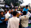 Andriasyah Bagikan Ratus Paket Beras