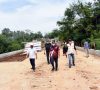 Tinjau Progres Pembangunan Jalan dan Jembatan, Dihari Libur