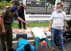 Masyarakat yang kena sanksi.