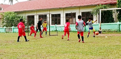 SSB mulai Latihan sepak bola.