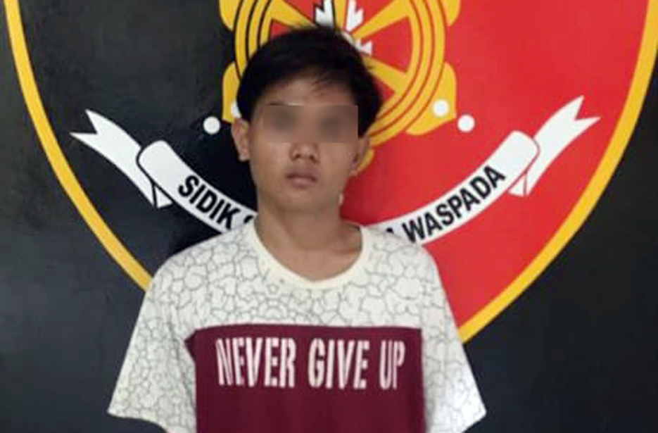 Pelaku pemerkosa pacarnya.