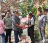 Sebagai Bentuk Kepedulian, Anggota DPRD OI Dapil III Serahkan Bantuan Korban Kebakaran