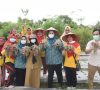 Panen Bawang dan Singkong Bersama KWT Rampai Talang