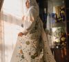 Batik Durian Bakal Warnai Fashion Tribute Versace