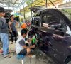Salon Spesialis Mobil Aura Steam, Bikin Mobil Jadi Mengkilat