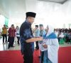 Bupati Enos Kembali Berangkatkan 40 CJH Kuota Tambahan Menuju Asrama Haji Palembang