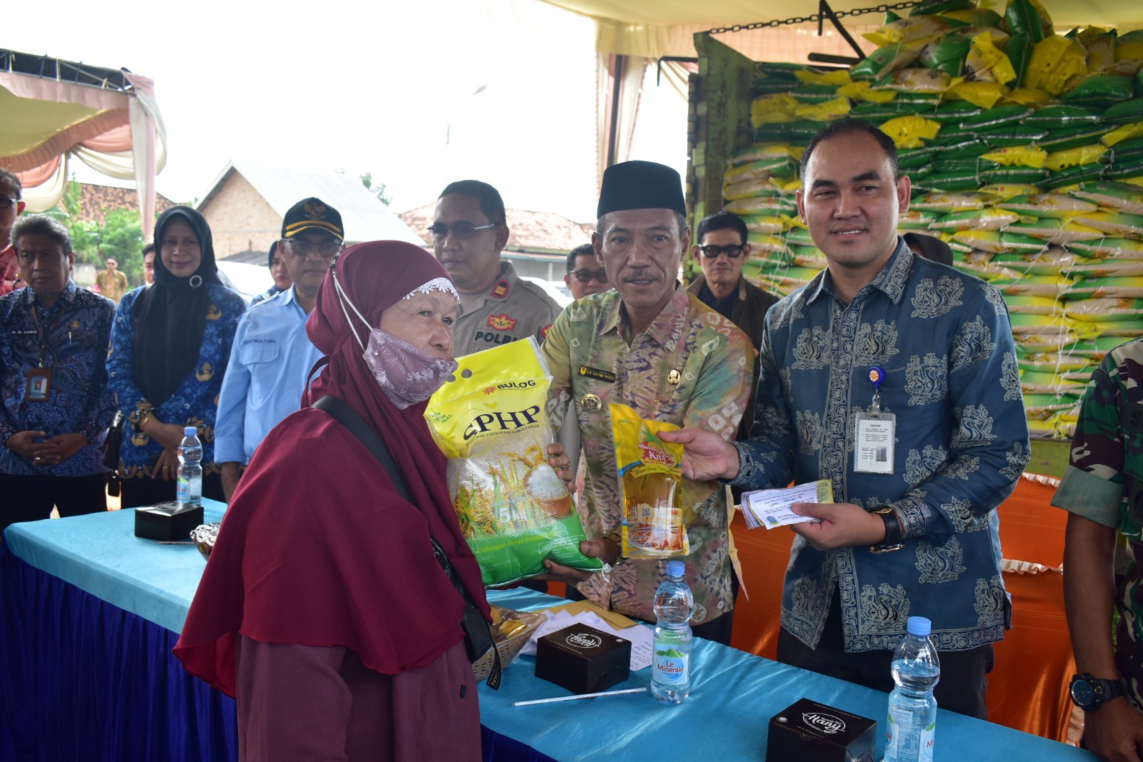Gelar Pasar Murah, Kendalikan Inflasi
