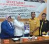 Holda Resmi Kembalikan Formulir Pencalonan di Partai Hanura Sumsel
